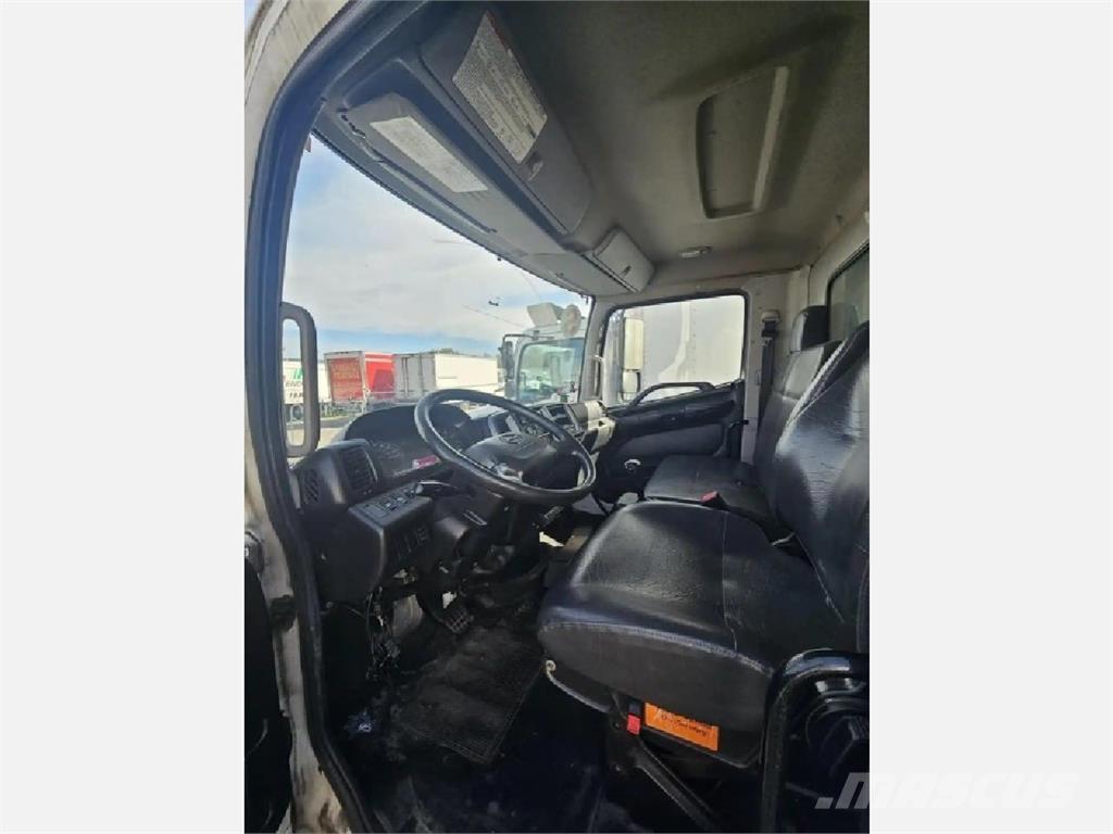 Hino 268 Camiones con temperatura controlada