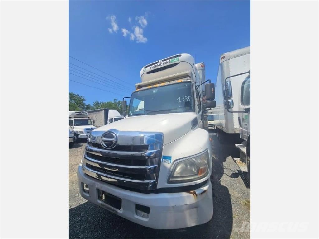 Hino 338 Camiones con temperatura controlada
