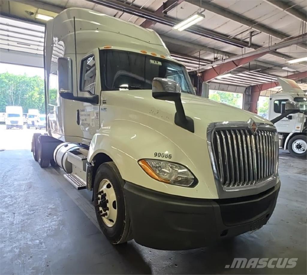 International LT Camiones tractor