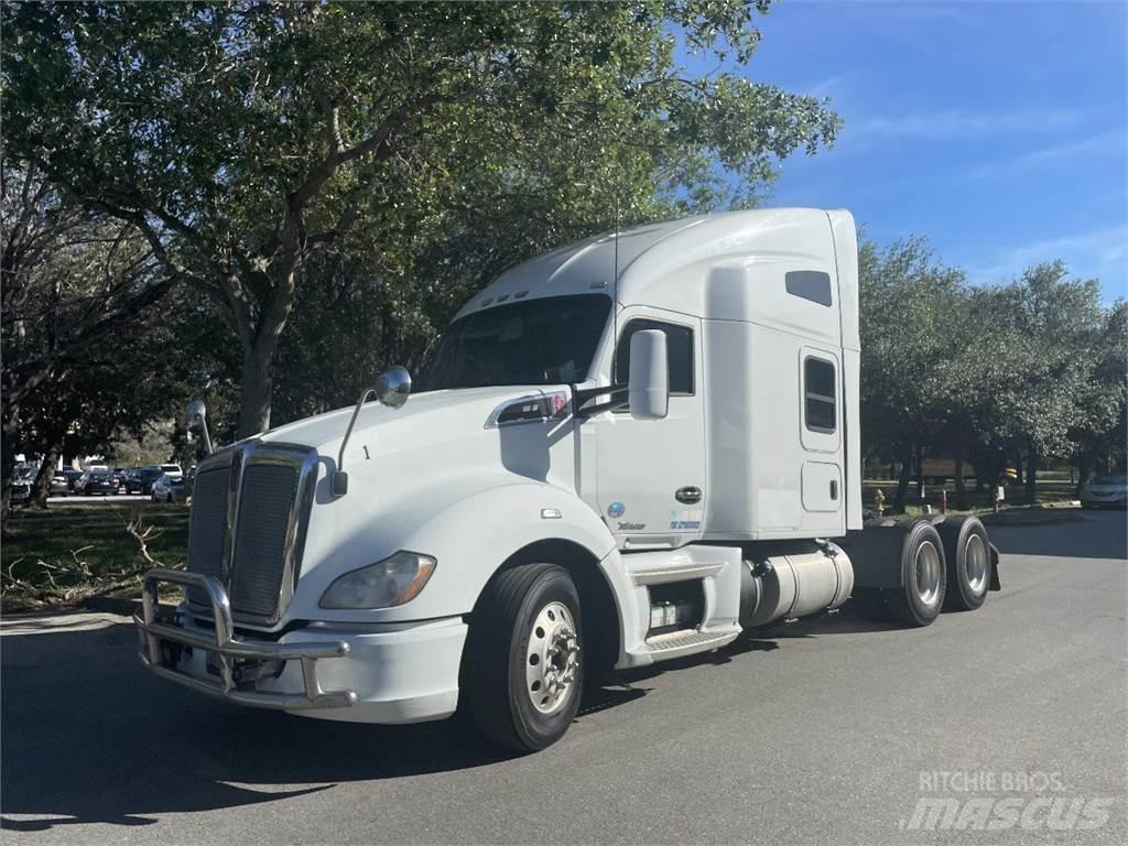 Kenworth T680 Camiones tractor