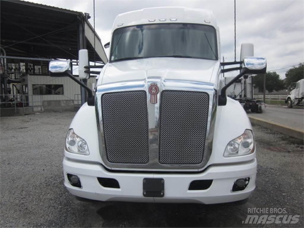 Kenworth T680 Camiones tractor