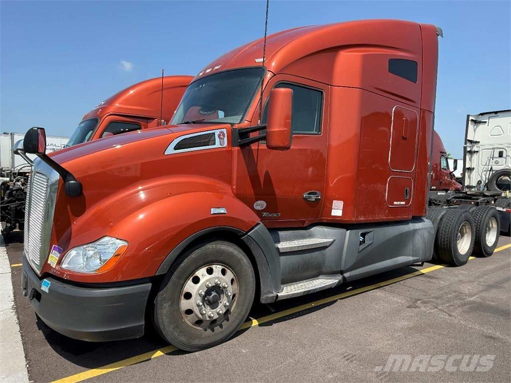 Kenworth T680 Camiones tractor