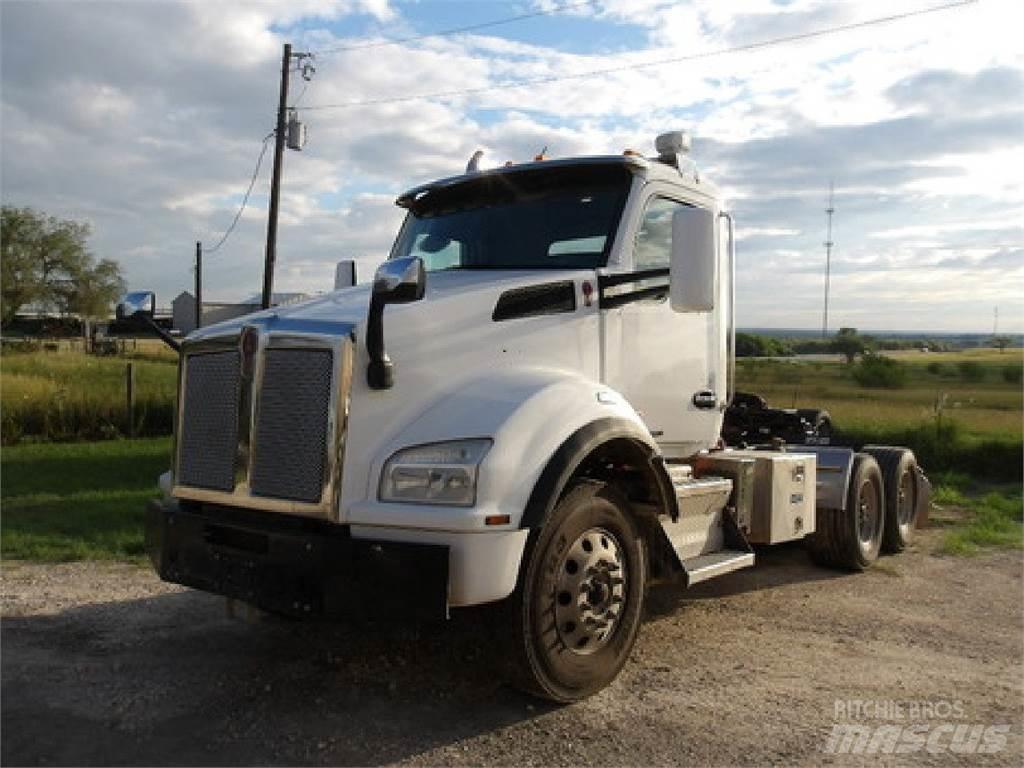 Kenworth T880 Camiones tractor