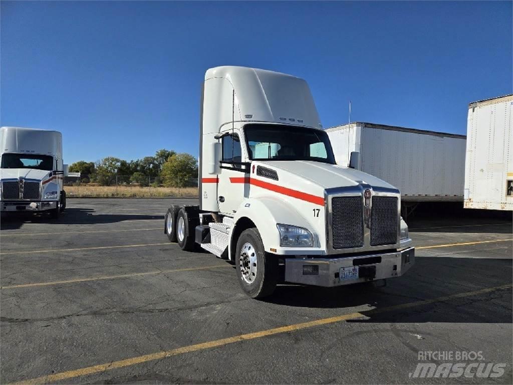 Kenworth T880 Camiones tractor