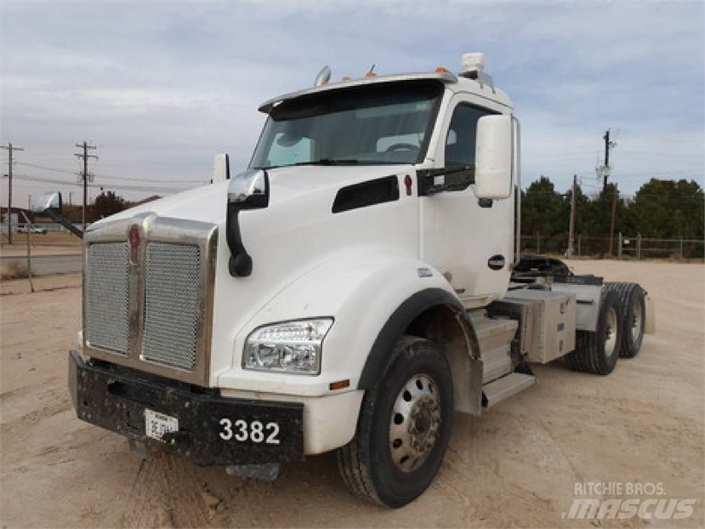 Kenworth T880 Camiones tractor