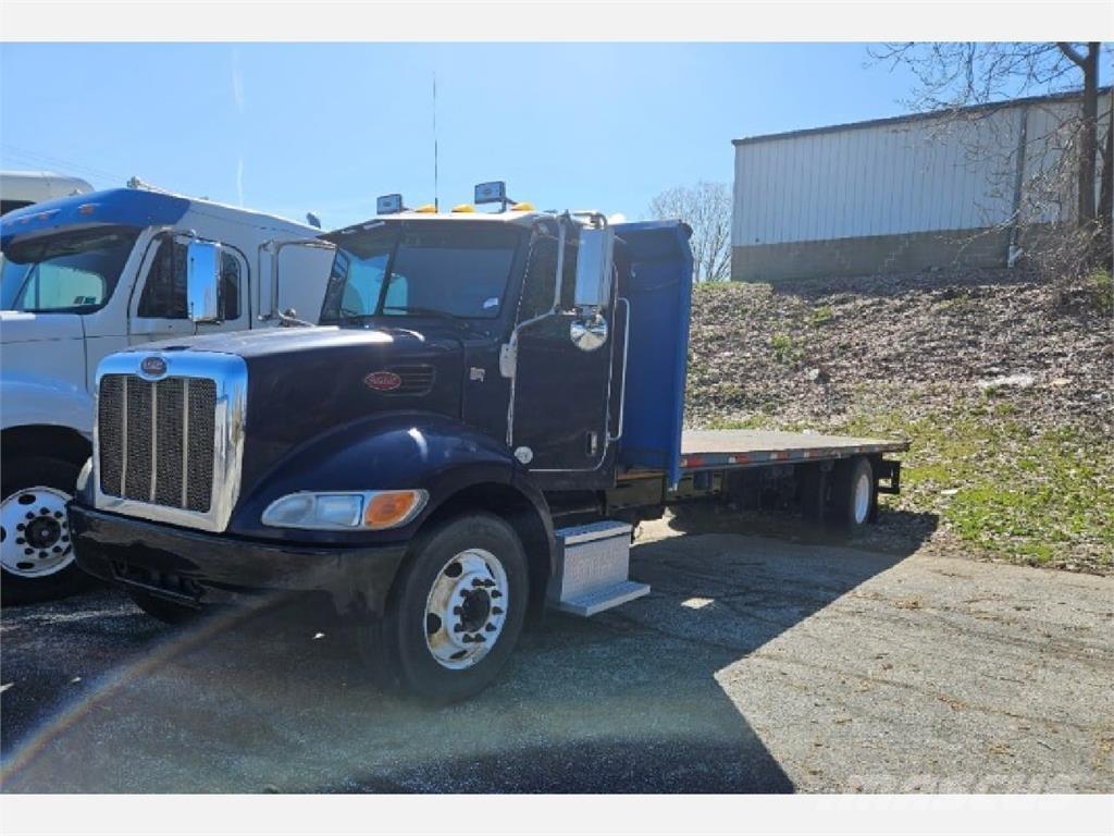 Peterbilt 337 Camiones de cama baja