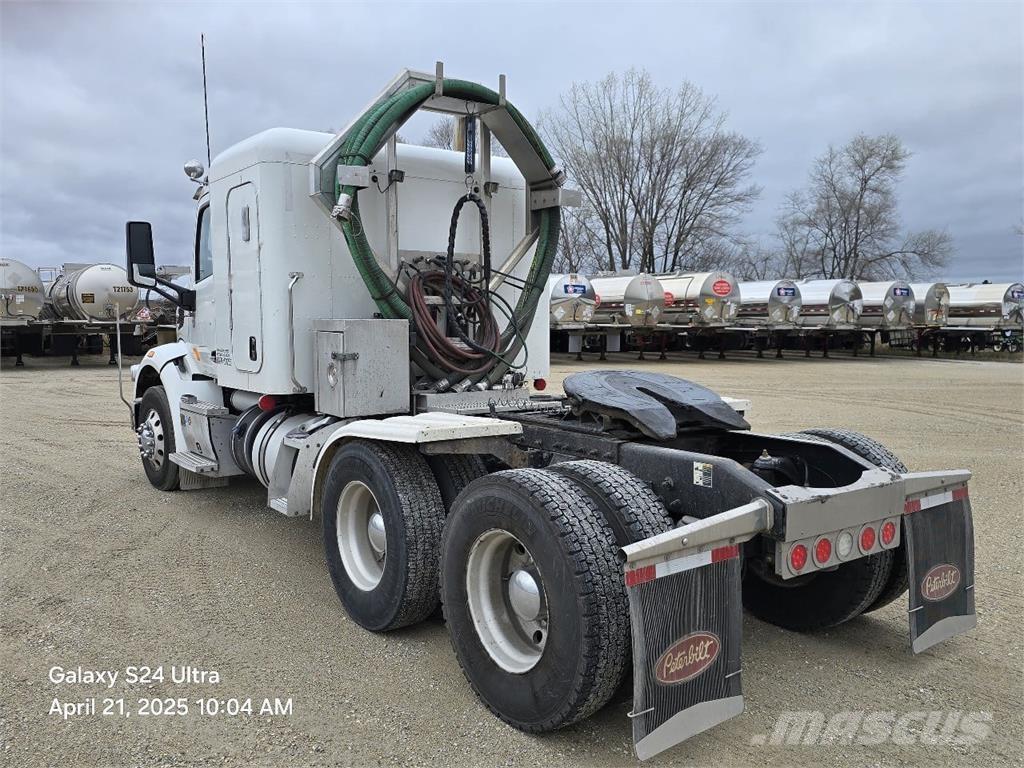 Peterbilt 567 Camiones tractor