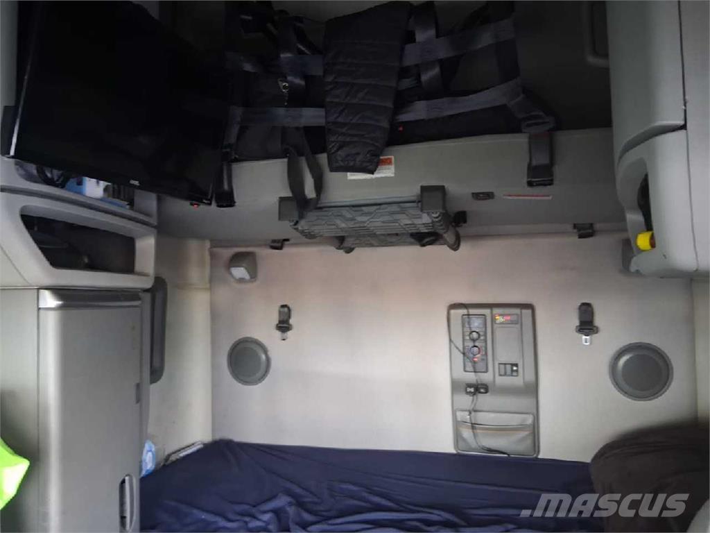 Volvo VNL64T760 Camiones tractor