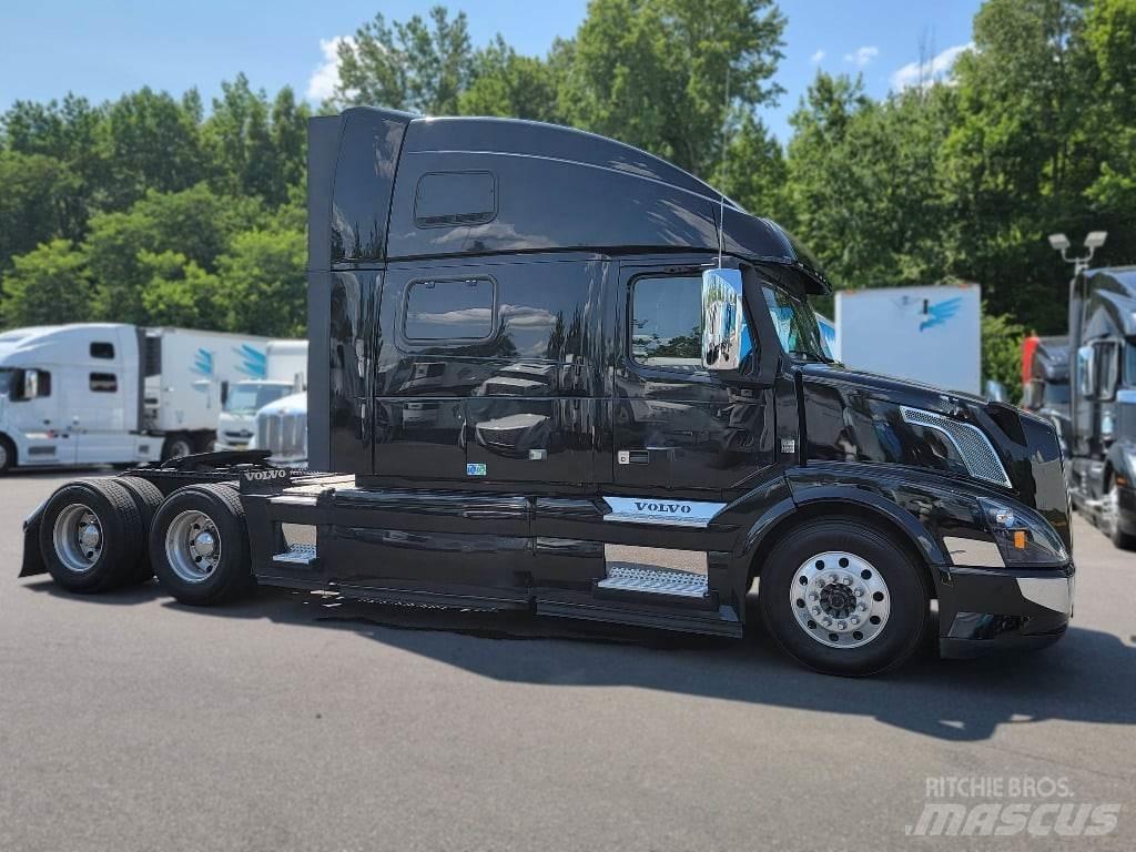 Volvo VNL64T780 Camiones tractor