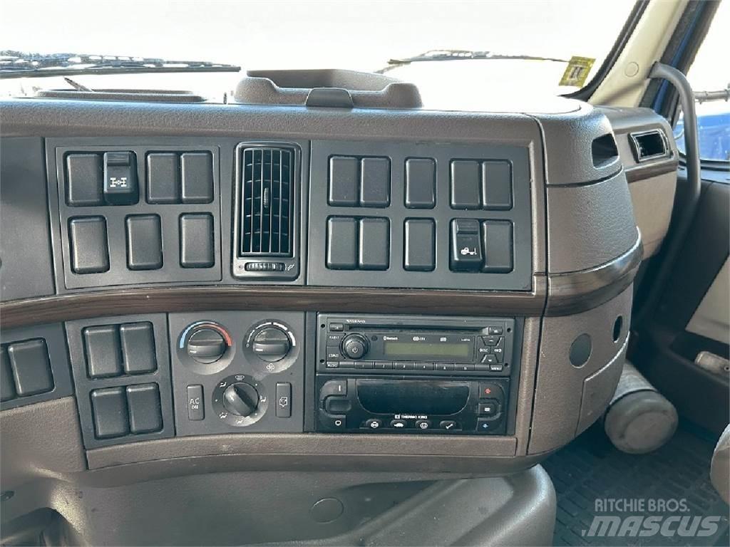 Volvo VNM64T200 Camiones con temperatura controlada