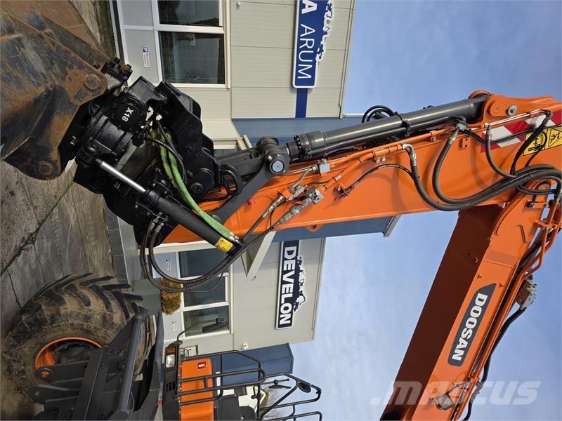 Doosan DX160W-5 Excavadoras de ruedas