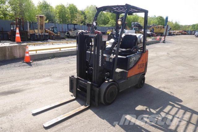 Doosan GC25P-5 Montacargas - otros