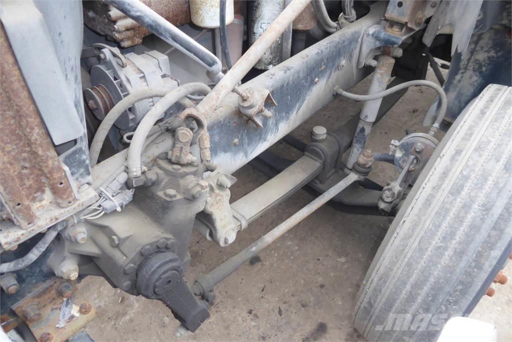 Mack CH613 Camiones con chasís y cabina