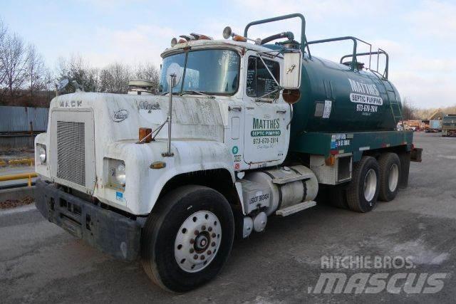 Mack RS688LST Camiones aspiradores/combi