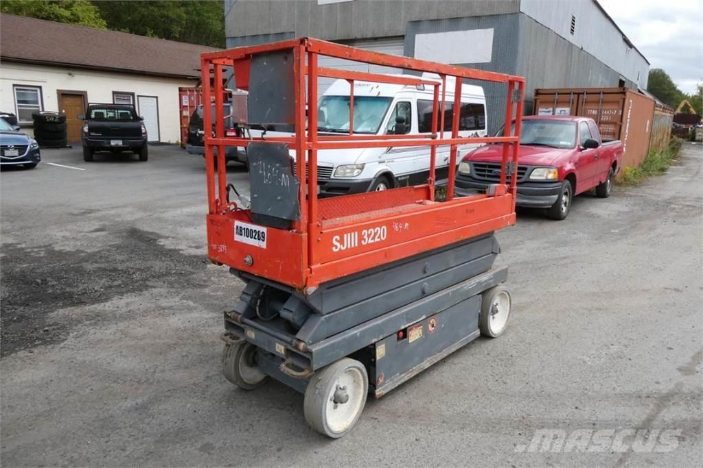 SkyJack SJ3220 Otros