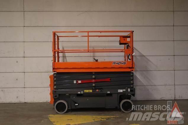 JLG R4045 Plataformas con brazo de elevación manual