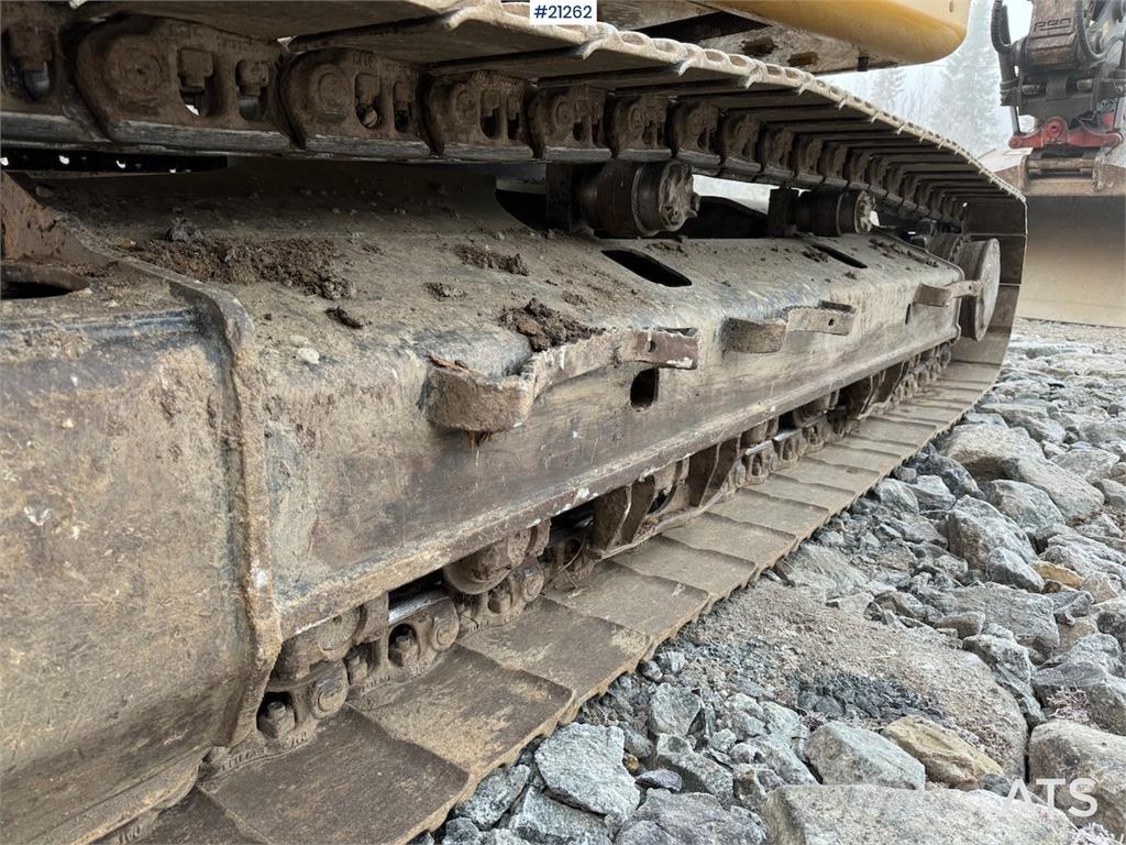 CAT 323 Excavadoras sobre orugas