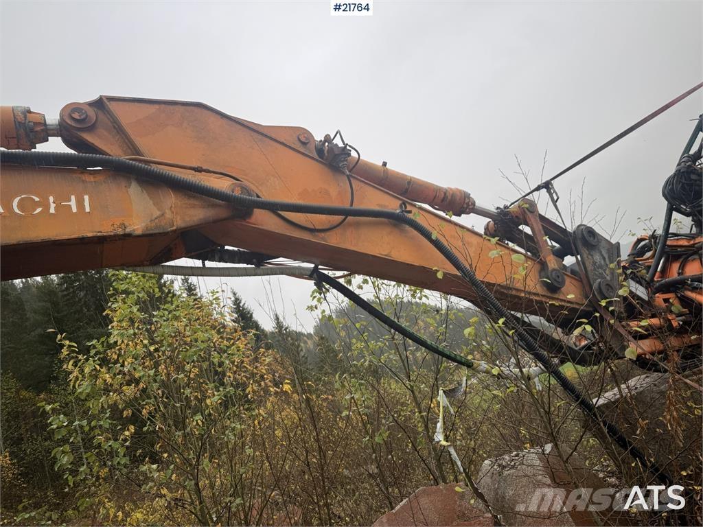 Hitachi FH 220 LC Excavadoras sobre orugas