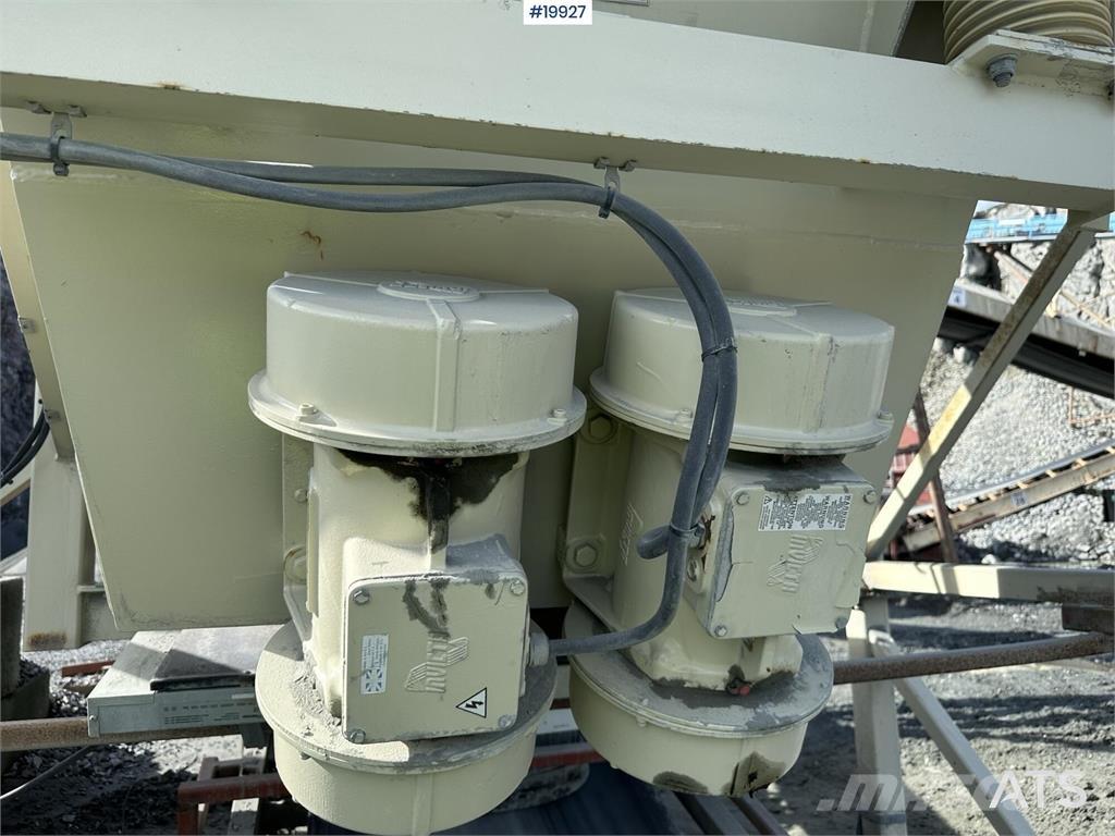  Lagersilo m/ mater Alimentadoras