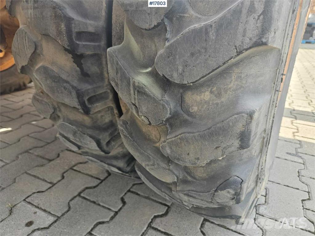 CASE WX 165 Excavadoras de ruedas