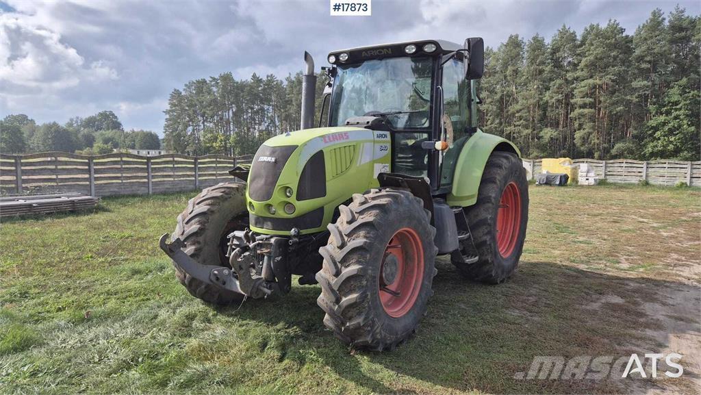 CLAAS ARION 640 Tractores