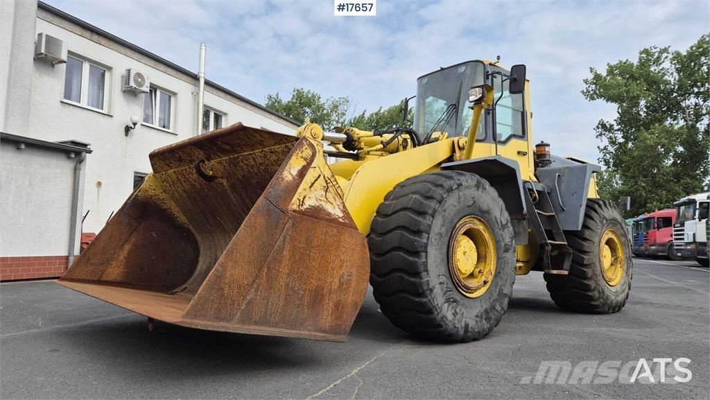Komatsu WA420-3H Cargadoras sobre ruedas