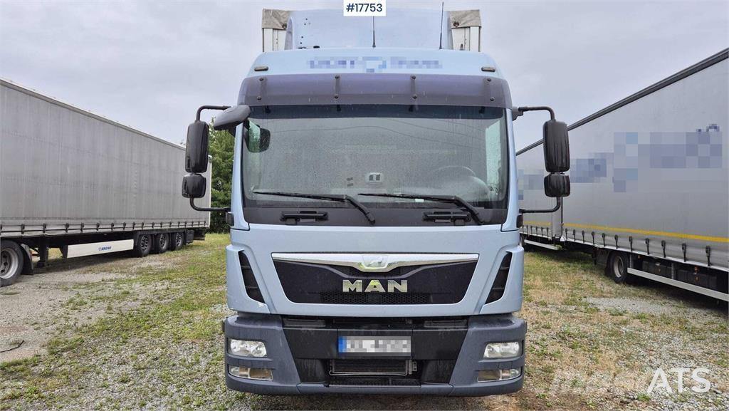 MAN TGL 8.250 Camiones con caja de remolque