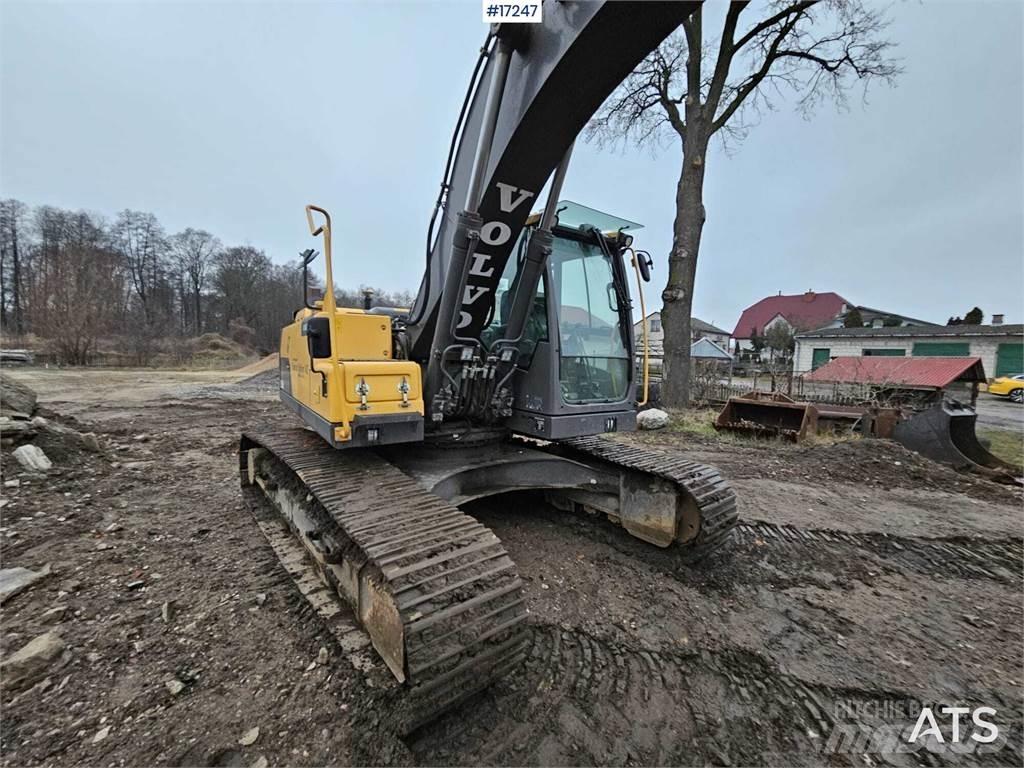 Volvo EC220DL Excavadoras sobre orugas