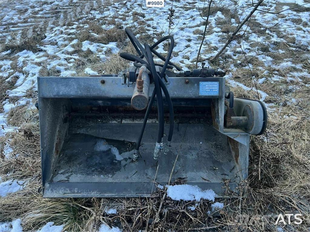 Fjärås 250-1100 Esparcidoras de arena y sal