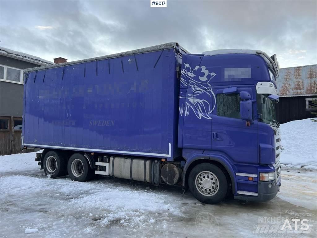 Scania R560 Camiones con caja de remolque