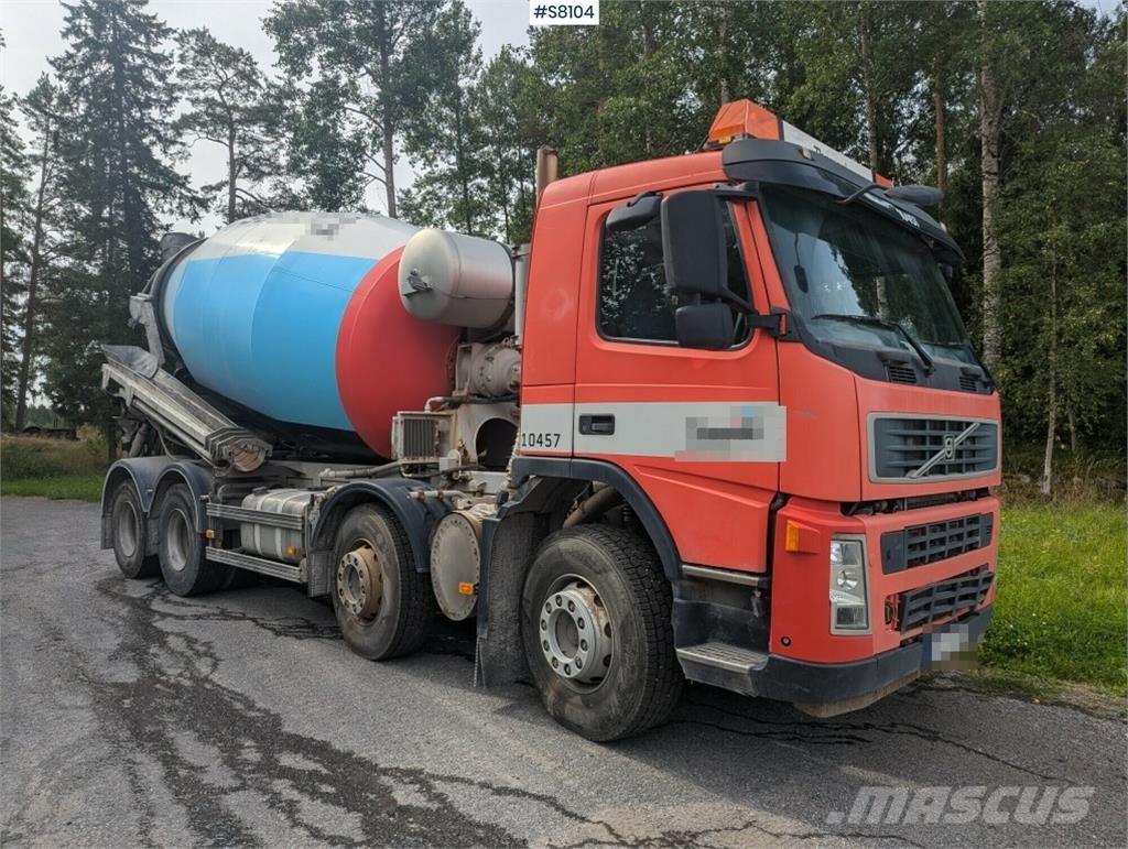 Volvo FM400 8X4 Camiones de concreto