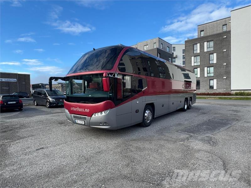 MAN NEOPLAN Autobuses tipo pullman