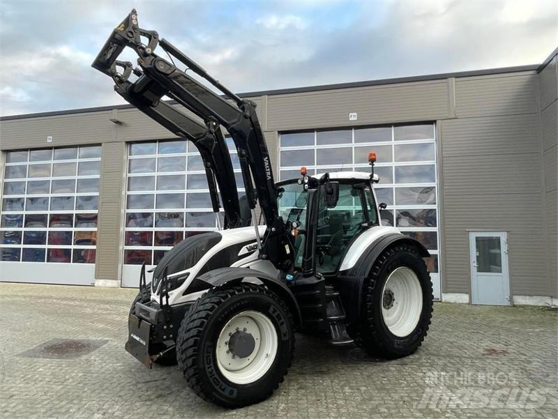 Valtra T234 Tractores