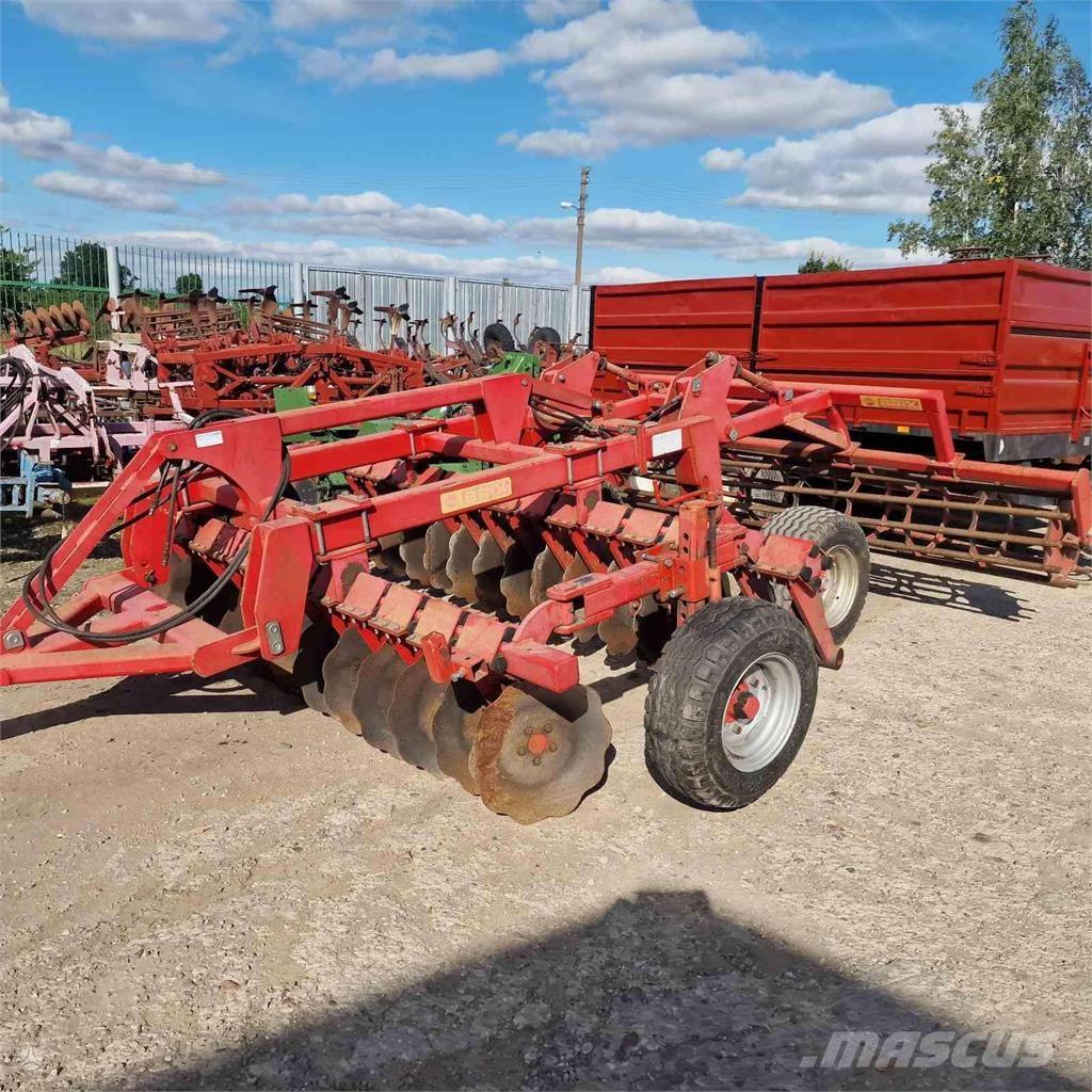 Brix 400 Arrastradoras para campos