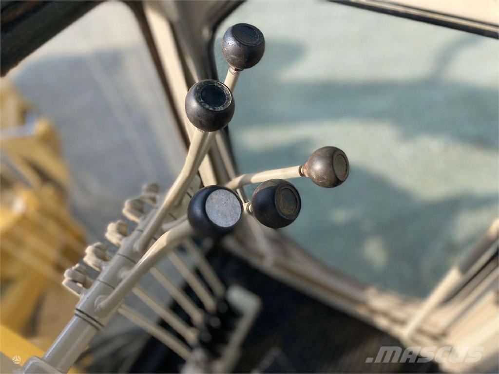 CAT 140 H Niveladoras