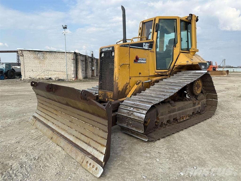 CAT D5N LGP Buldozer sobre oruga