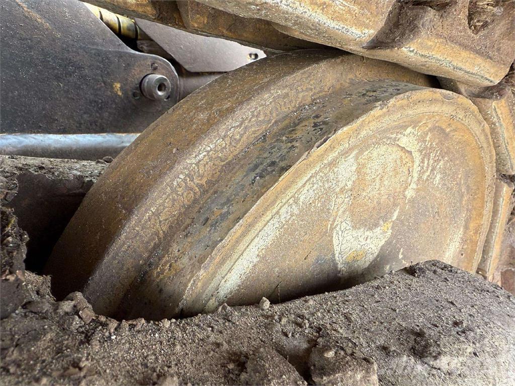 CAT D5N LGP Buldozer sobre oruga