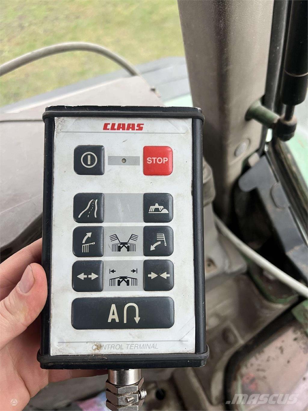 CLAAS Liner 3000 Rastrilladoras y rastrilladoras giratorias