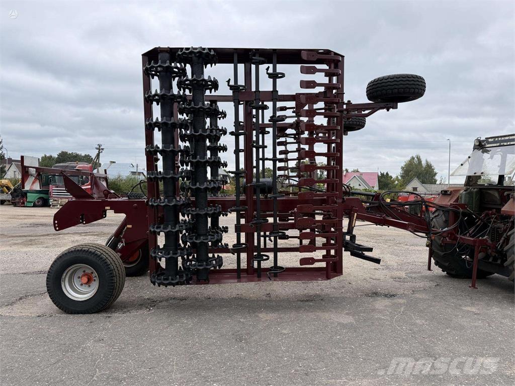 Howard NM 600 Gradas