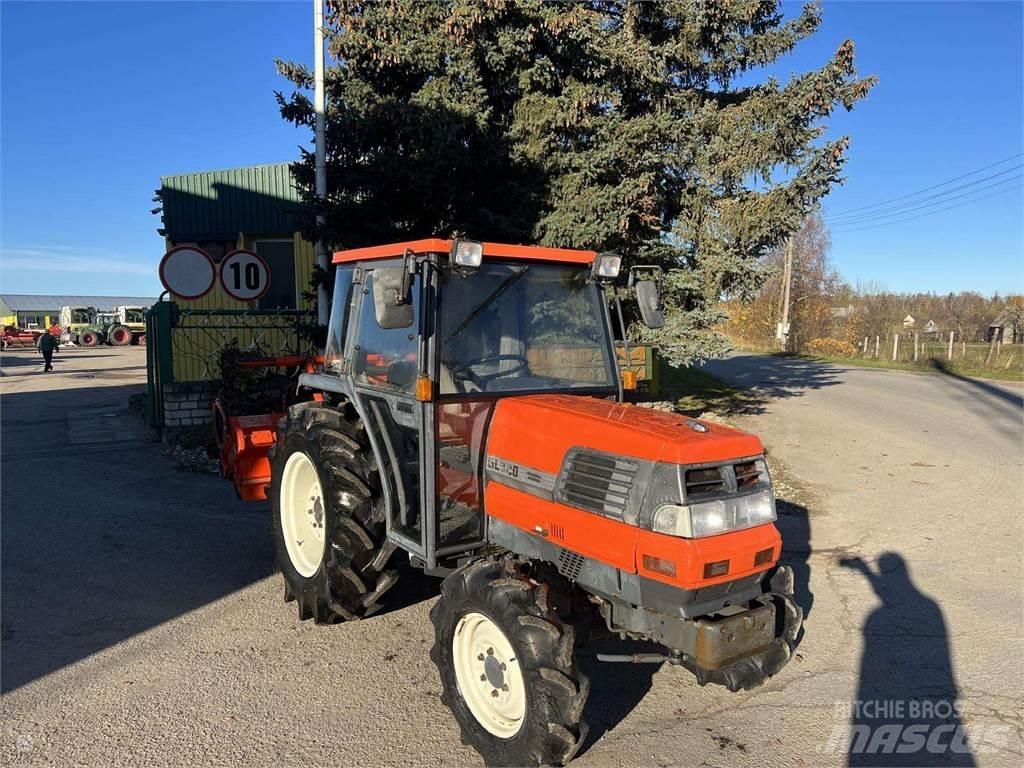 Kubota GL320 Tractores