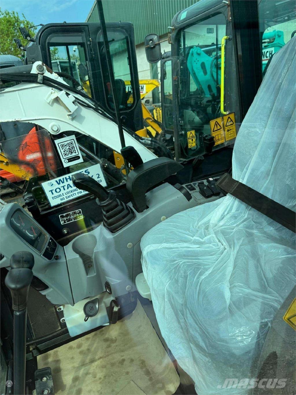 Kubota U27-4 Miniexcavadoras