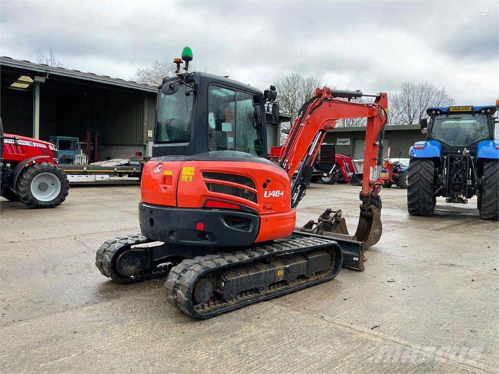 Kubota U48-4 Excavadoras sobre orugas