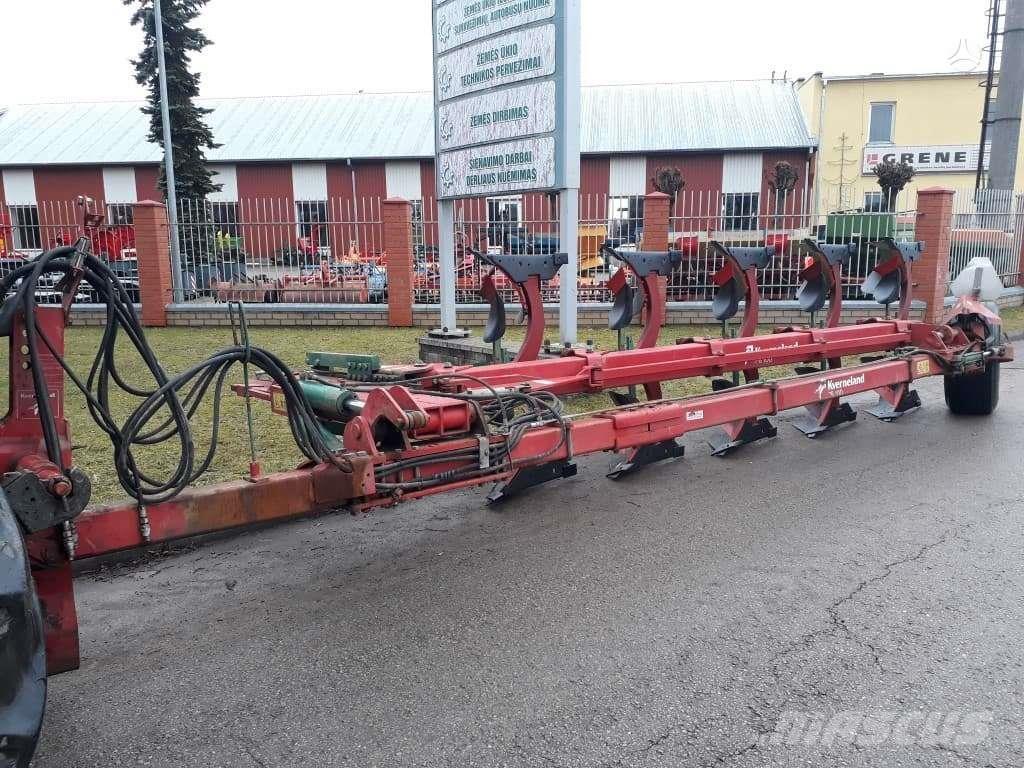 Kverneland PB 100 Arados convencionales