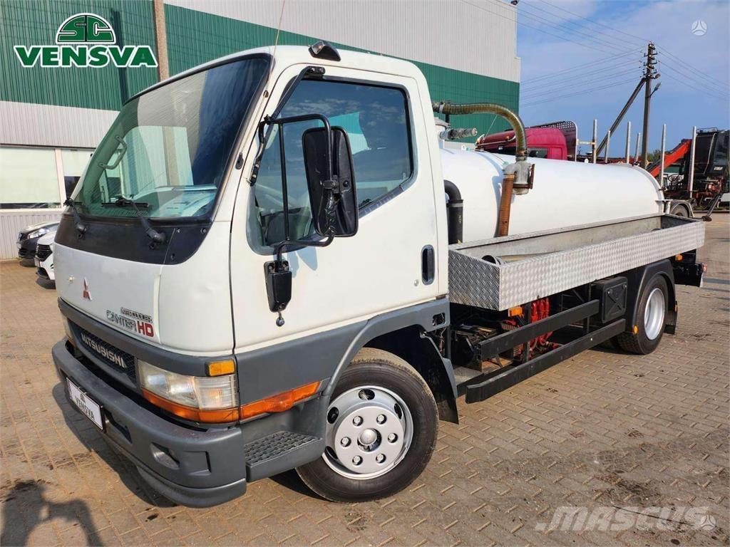 Mitsubishi Canter Camiones aspiradores/combi