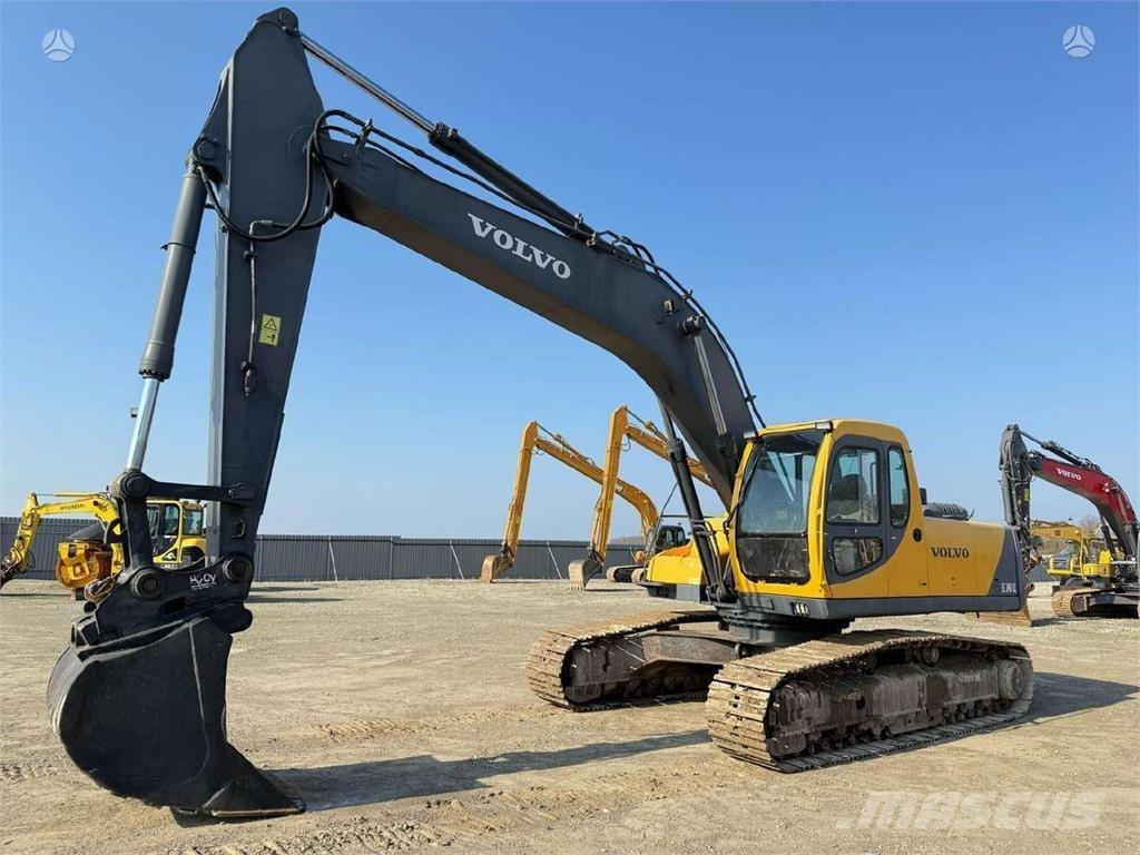 Volvo EC 240 LC Excavadoras sobre orugas
