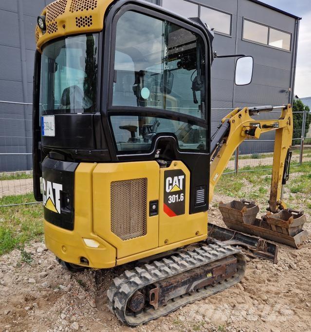 CAT 301.6 Miniexcavadoras