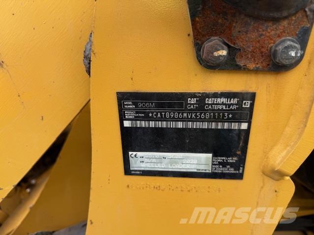 CAT 906M Cargadoras sobre ruedas
