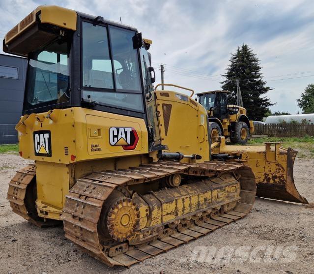 CAT D5K2 Buldozer sobre oruga
