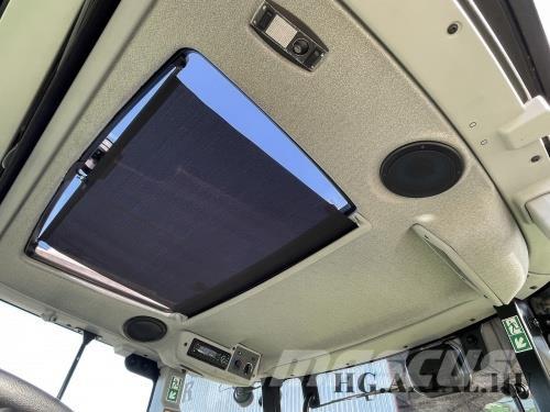 CLAAS Arion 440 Tractores