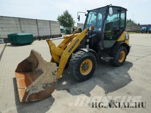 Komatsu 65 Cargadoras sobre ruedas